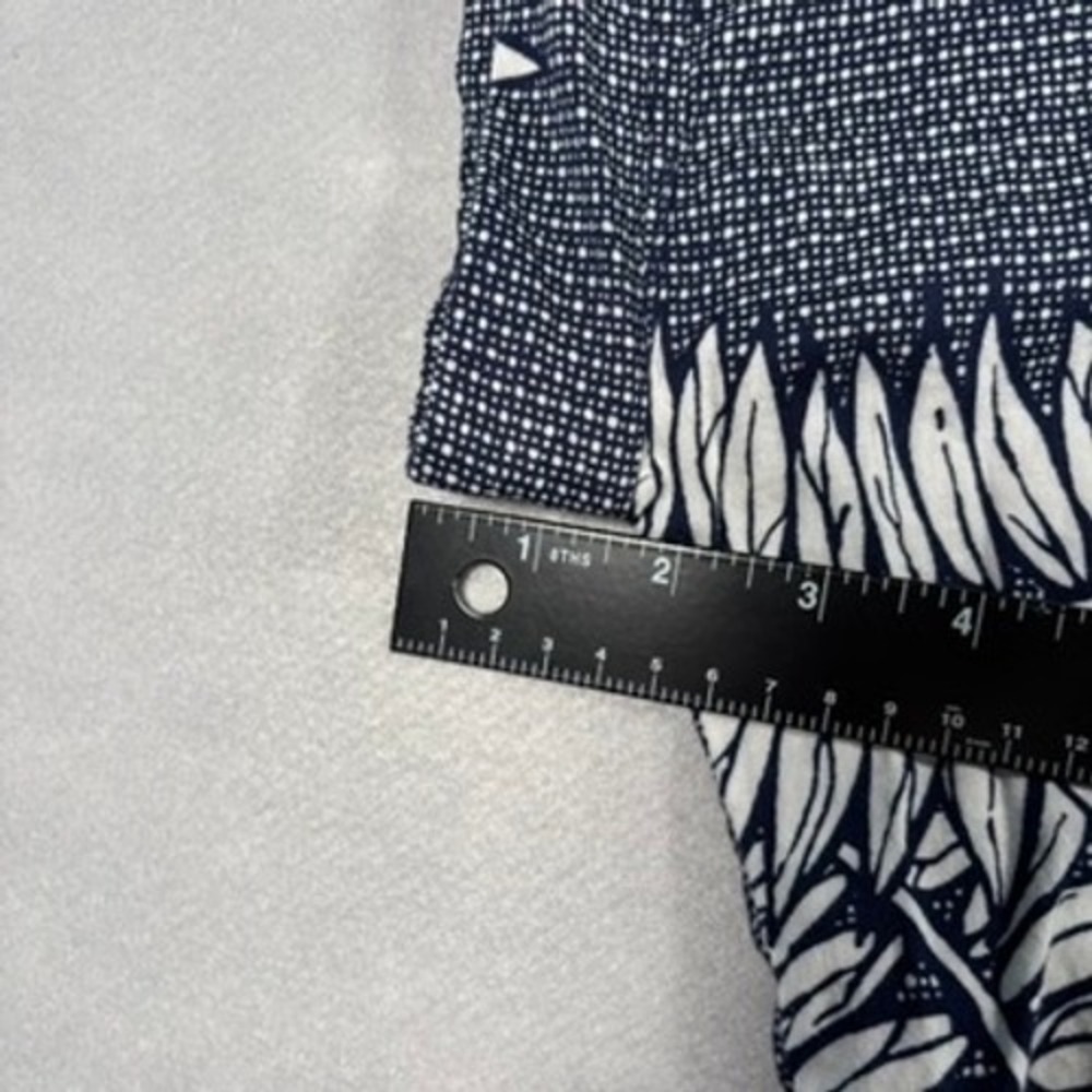 Old Navy Womens XL Navy Blue White Tropical Leaf Print Cotton Rayon Blouse Top - Picture 9 of 13